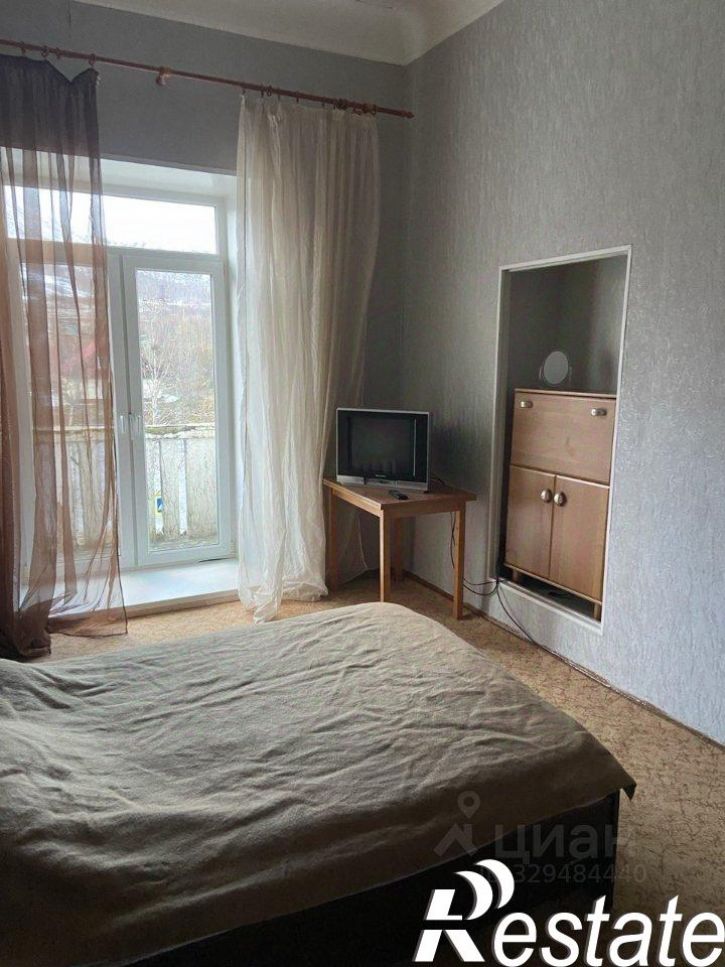 2-комн квартира улица Кирова, 5,  д. 5